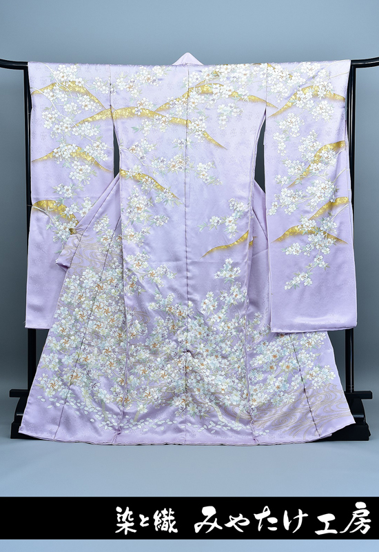 総刺繍の振袖｜流水に色彩桜-薄紫